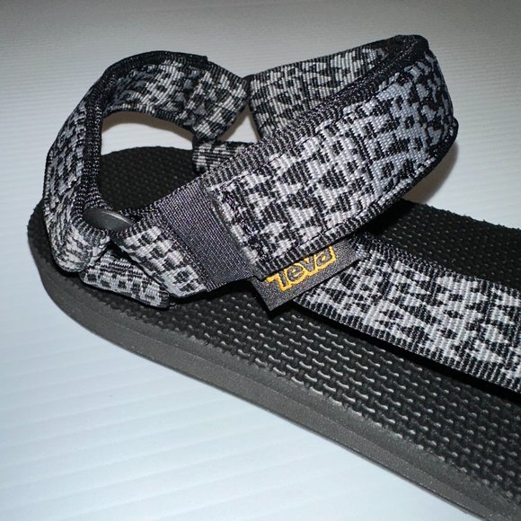 BRAND NEW - Teva Men\'s Original Universal Sandal - Etching Black - Size 8 NWT main image 7